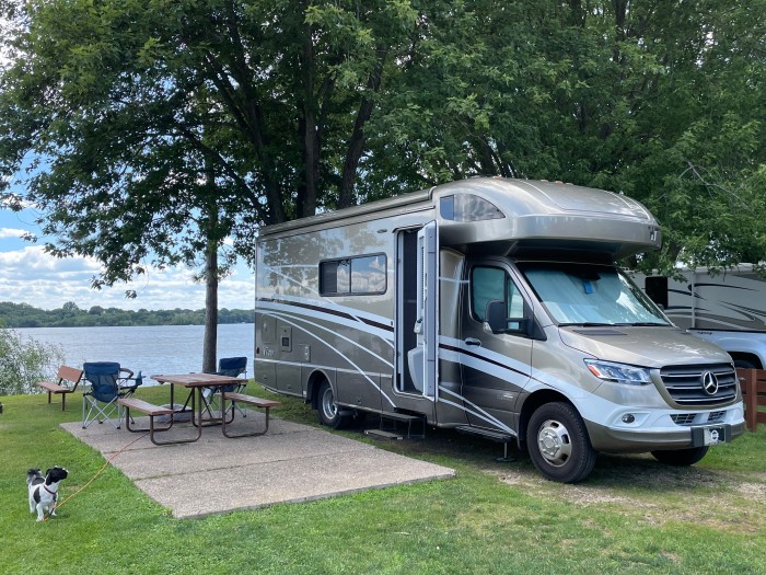 Neshonoc Lakeside Camping Resort