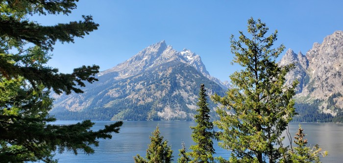 Headwaters Lodge & Cabins at Flagg Ranch