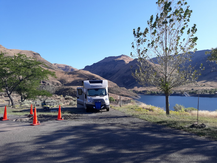 Lake Owyhee State Park