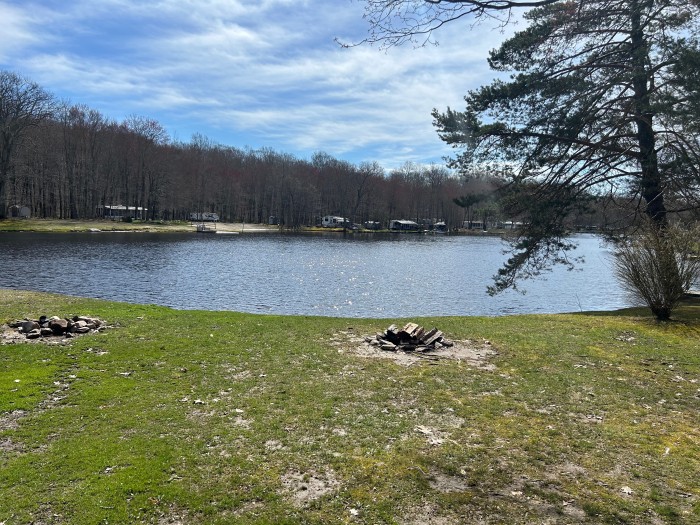 Water’s Edge Family Campground