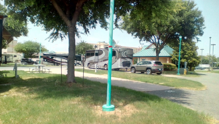 Diamond Jacks Casino and Resort