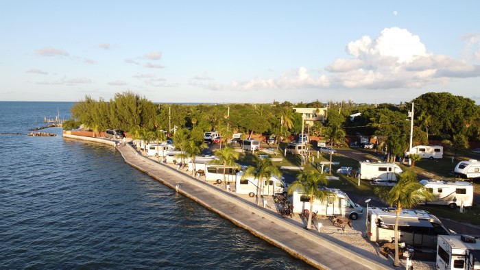 Jolly Roger RV Resort & Motel