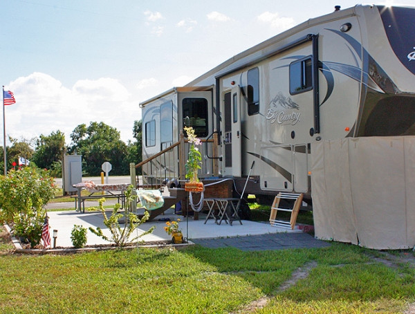 Encore Gulf View RV Resort