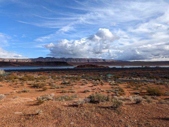 Sand Hollow State Park