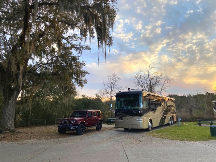 Hollywood Casino RV Park
