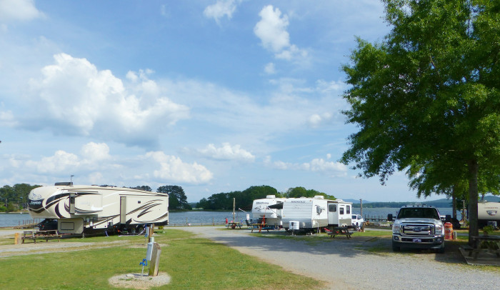 Lakeside Landing RV Park & Marina