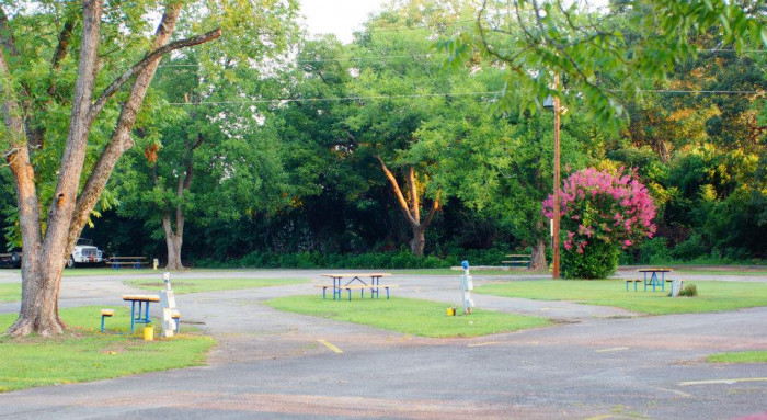 Crossroads Travel Park
