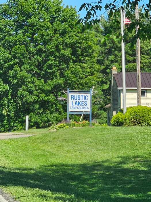 Rustic Lakes Campground