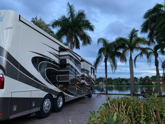 Pelican Lake Motorcoach Resort