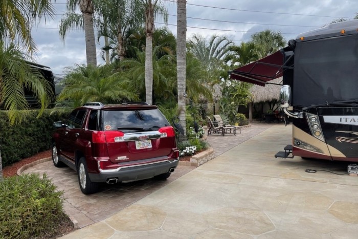 Motorcoach Resort St. Lucie West