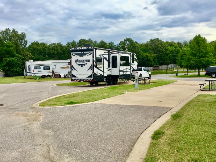 EZ Daze RV Park