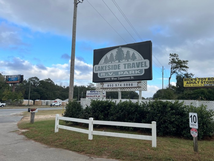 Lakeside RV Travel Park