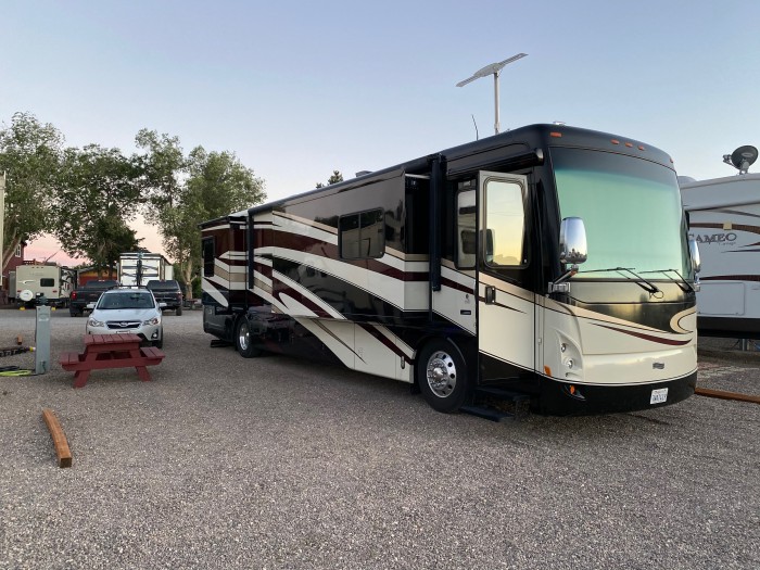 Henrie’s Hitch N Post RV Resort