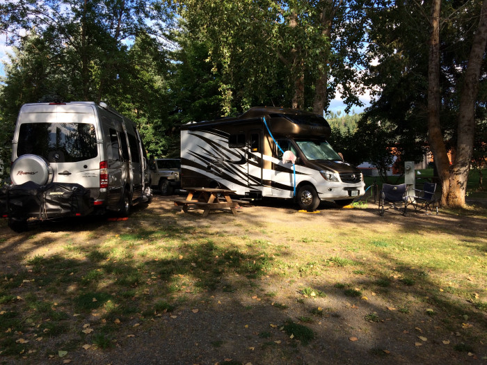 Carriage House Inn & RV Park