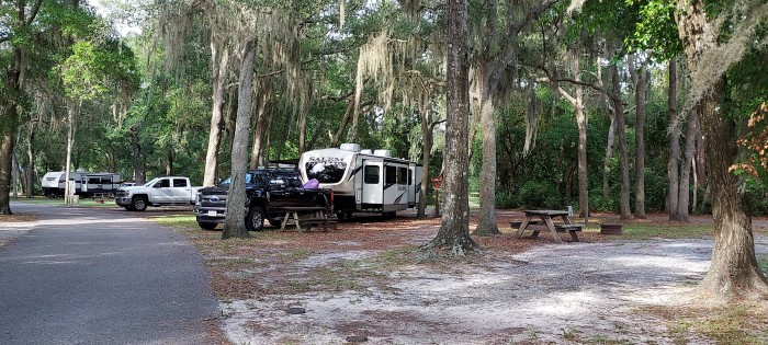 Country Oaks RV Park & Campground