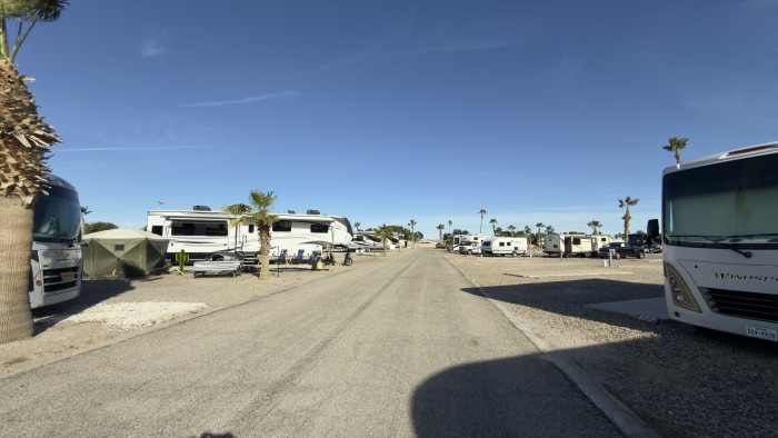 Caravan Oasis RV Resort