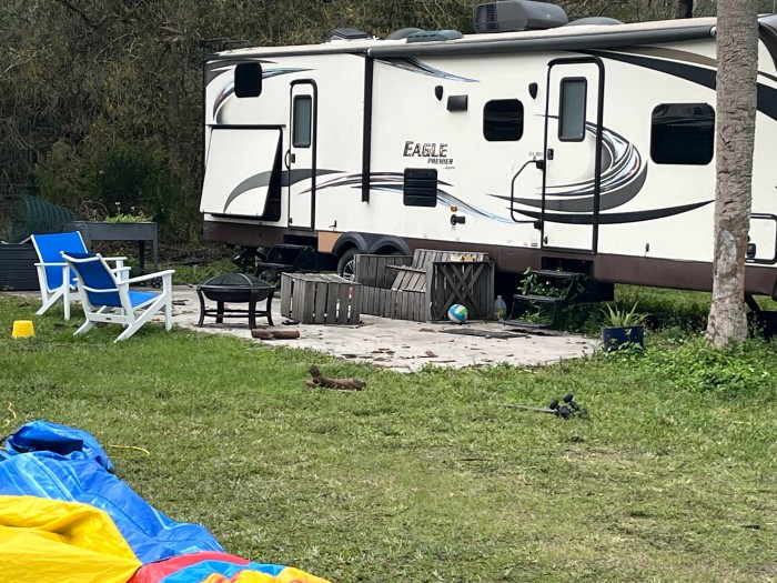 Palm & Pines RV Park