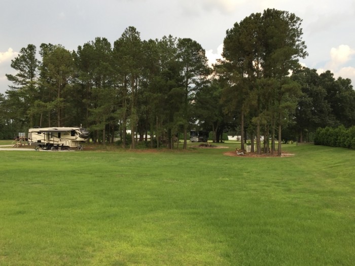 Whispering Oaks RV Resort